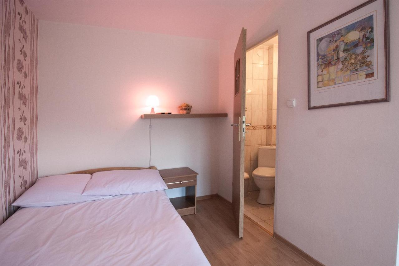 Bieszczadzkie Wzgorze Apartment Myczkow ภายนอก รูปภาพ