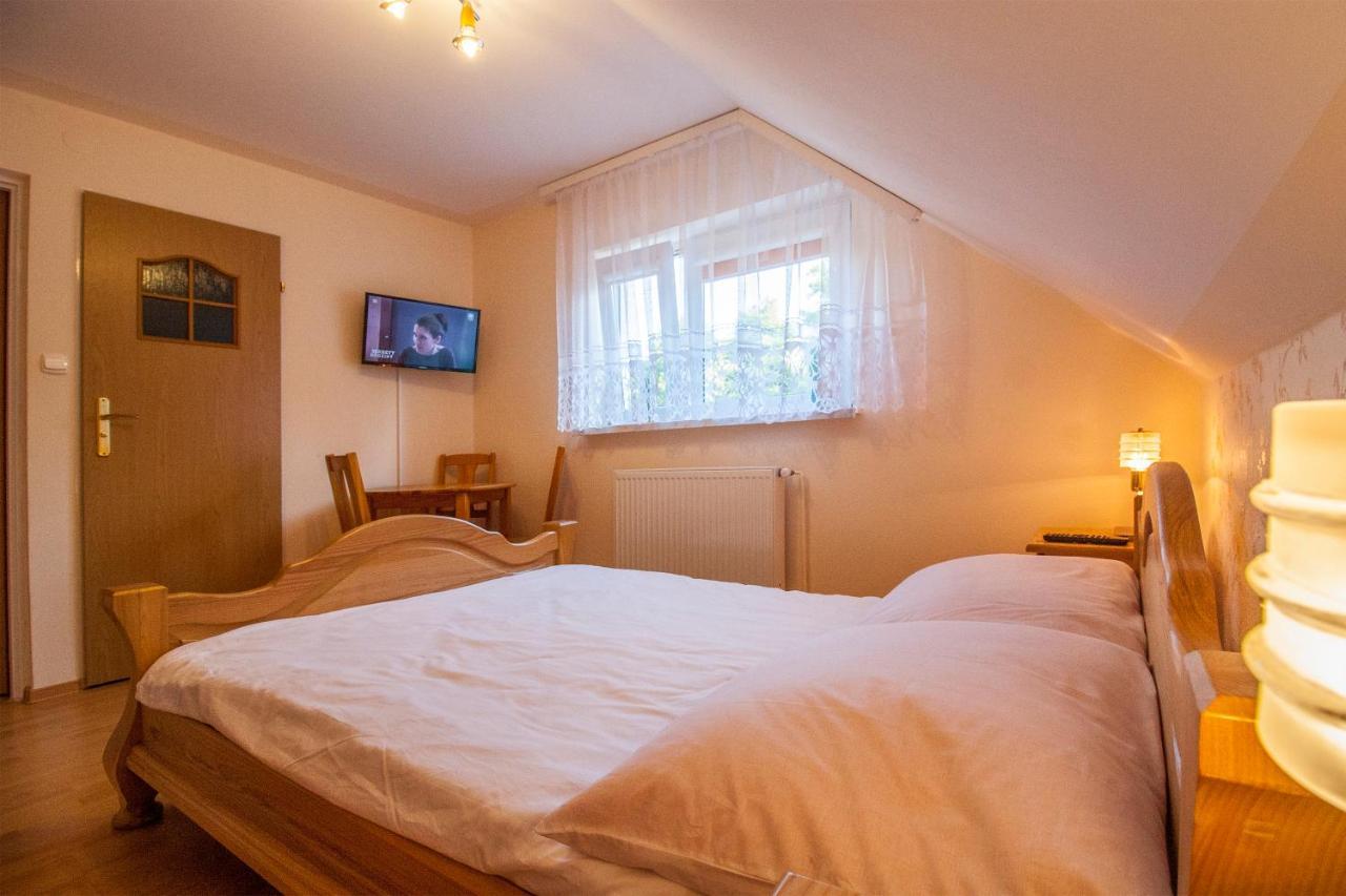 Bieszczadzkie Wzgorze Apartment Myczkow ภายนอก รูปภาพ